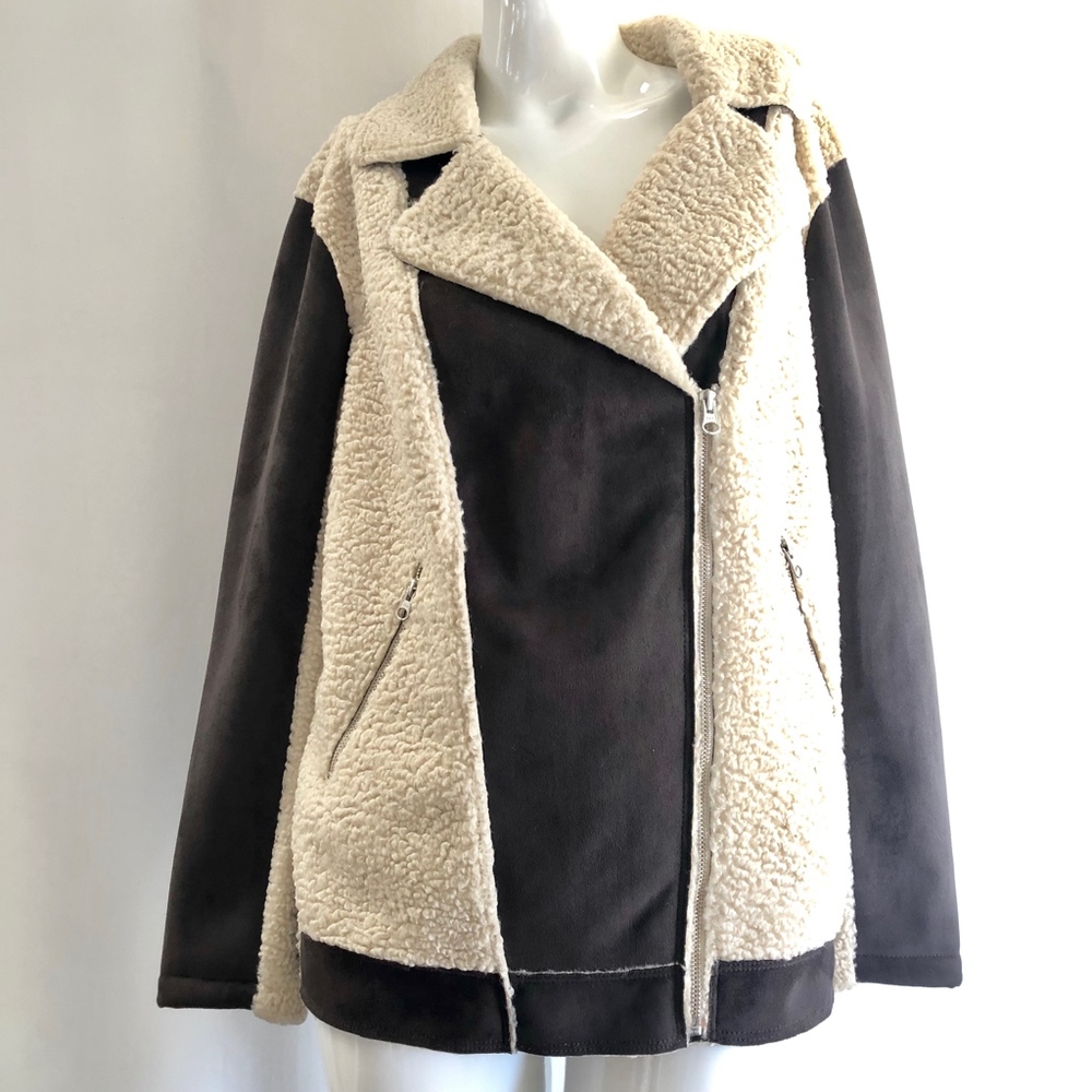 NWOT TREASURED & BOND OVERSIZED FAUX MOTO COAT - Picture 2 of 12